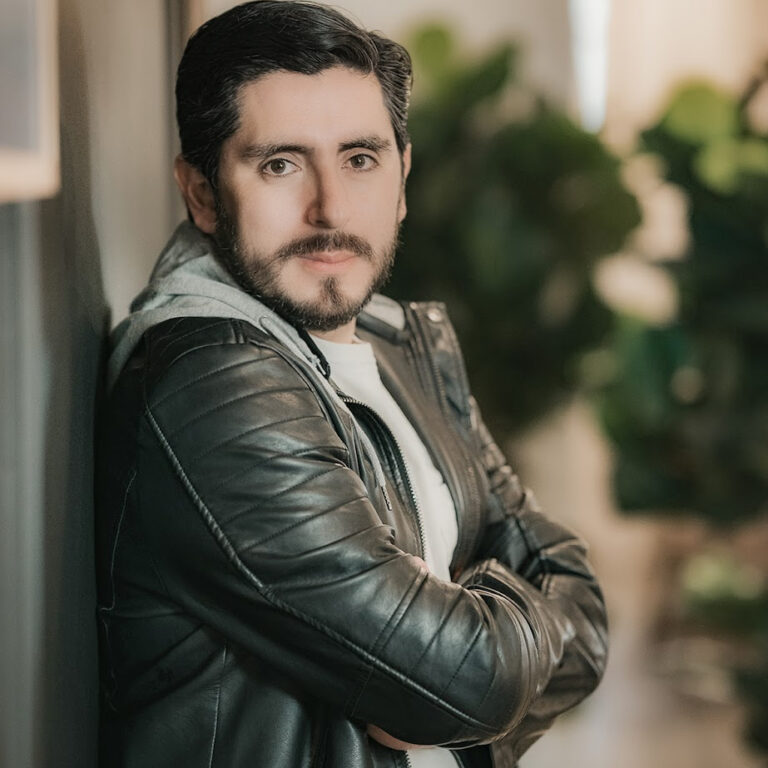 Diego Almeida, Web Developer, Studiothink
